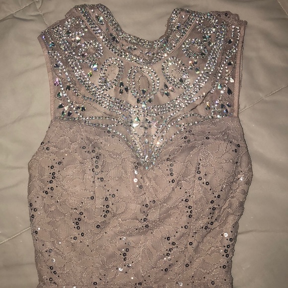 Windsor Dress - Picture 5 of 8